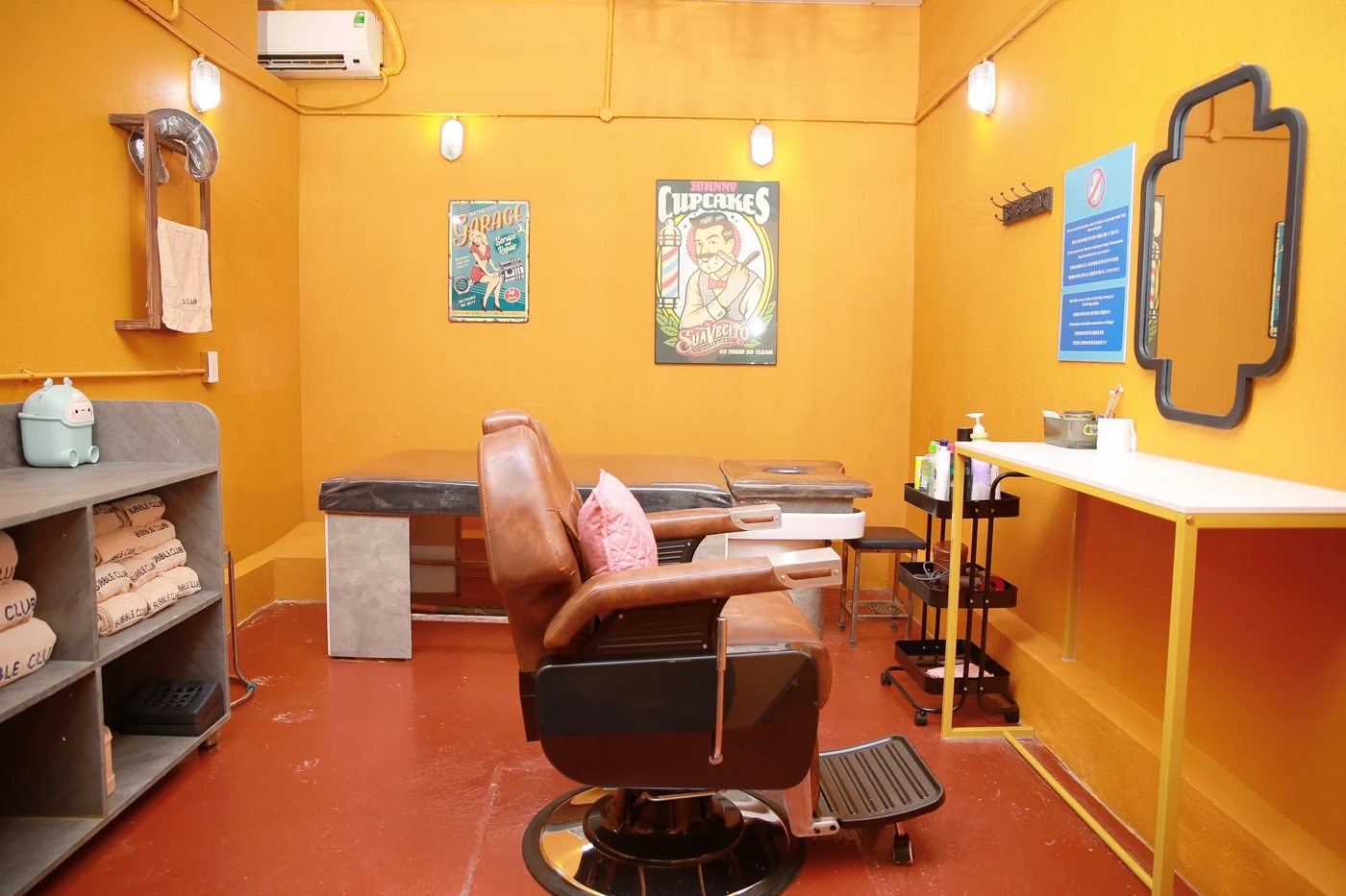 Bubble Wash — Private treatment room