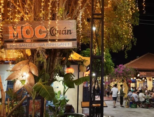 다낭 목 해산물 식당 (Mộc Seafood)