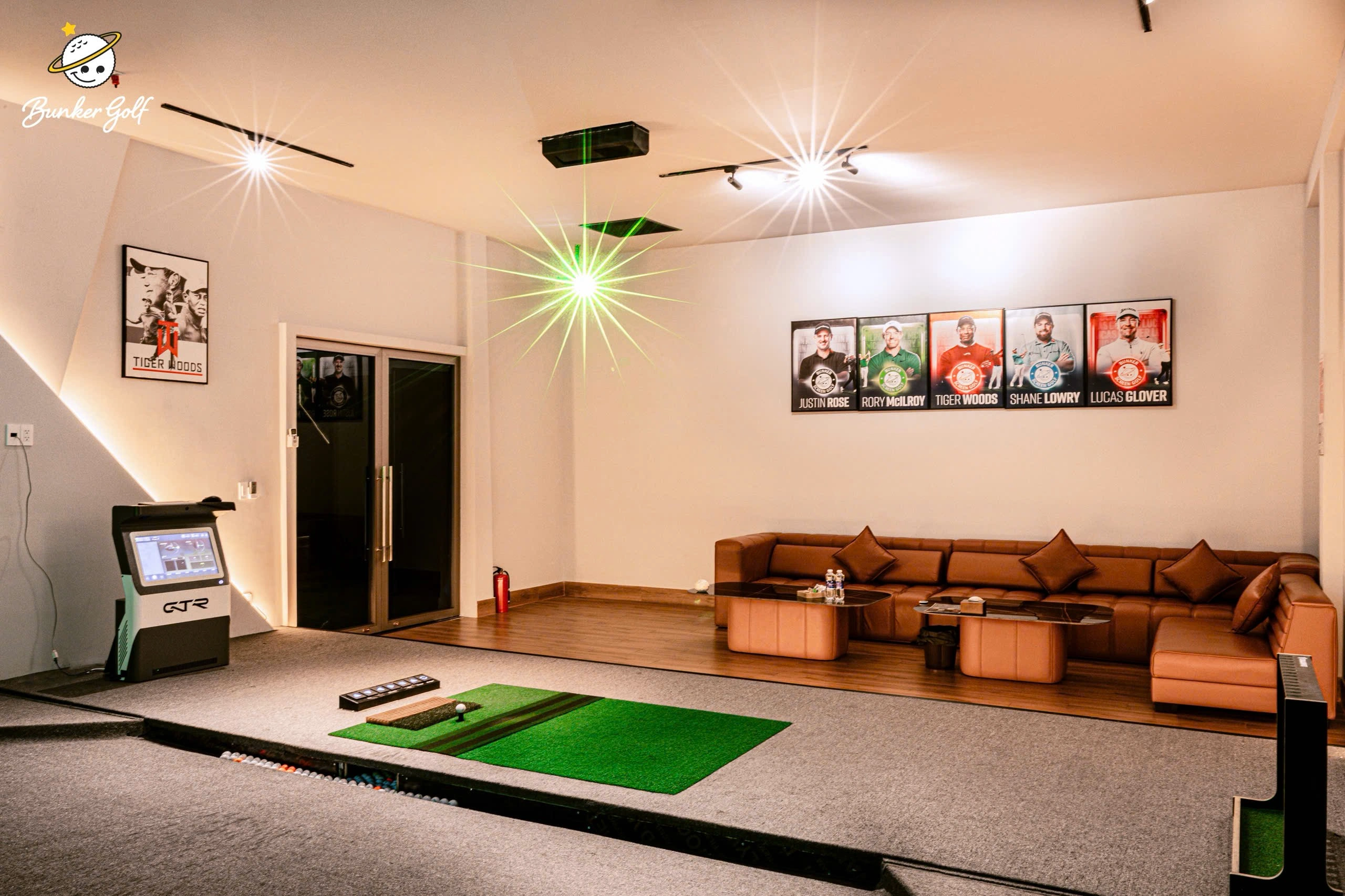 BUNKER golf 한국식 안주 - 양념치킨 제육 김치찌개 콤보세트