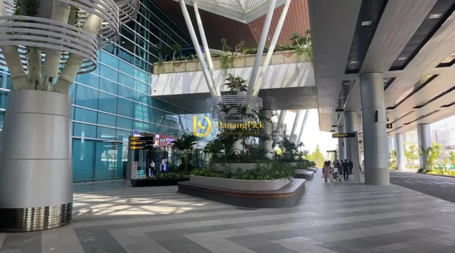 다낭 공항 심야 도착 완전 가이드 — 새벽 이동·유심·환전 총정리